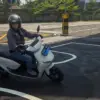 Menikung