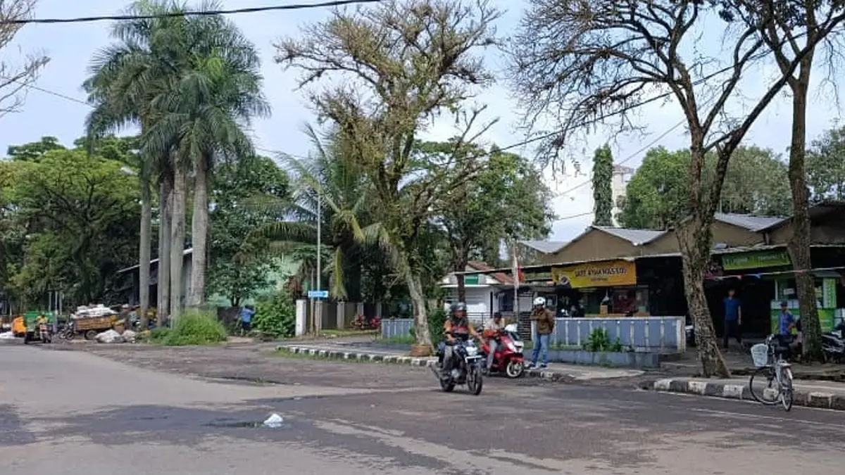 shelter pedagang kaki lima dadaha kota tasikmalaya