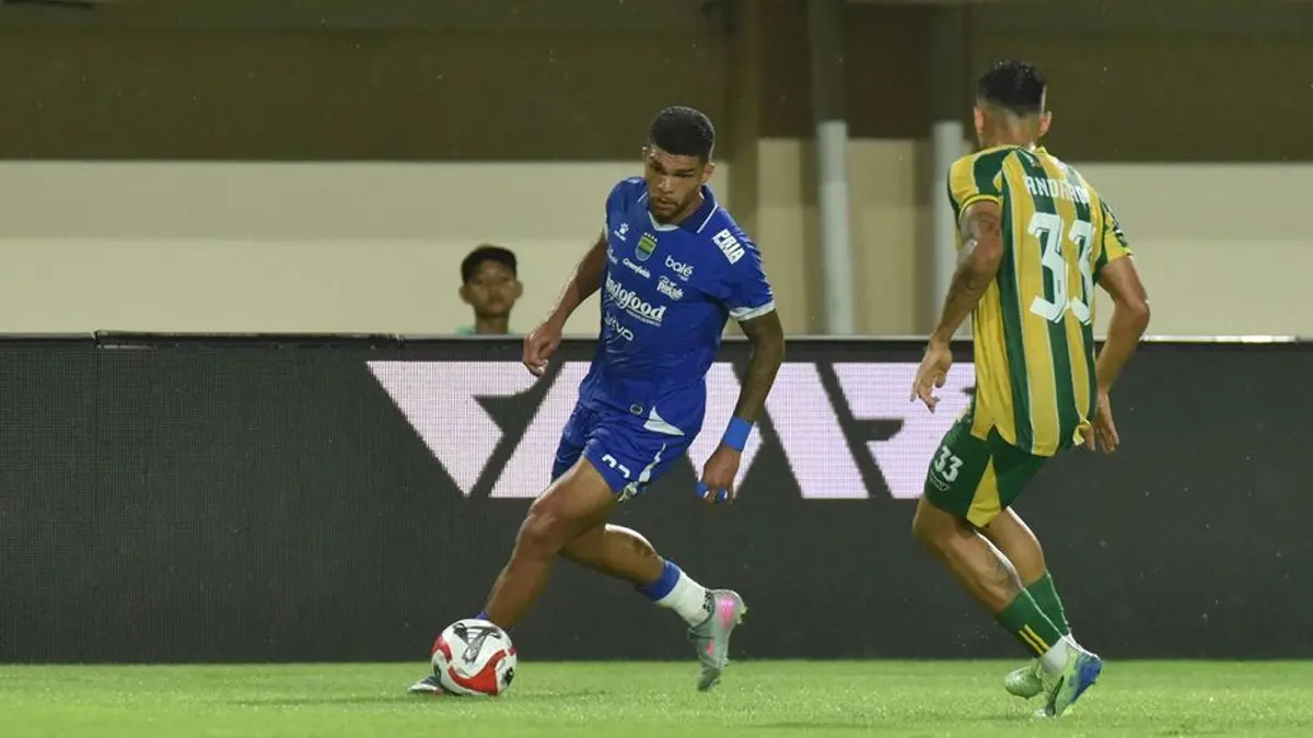 Penyerang Persib Berguinho Tak Gentar Hadapi Selangor FC