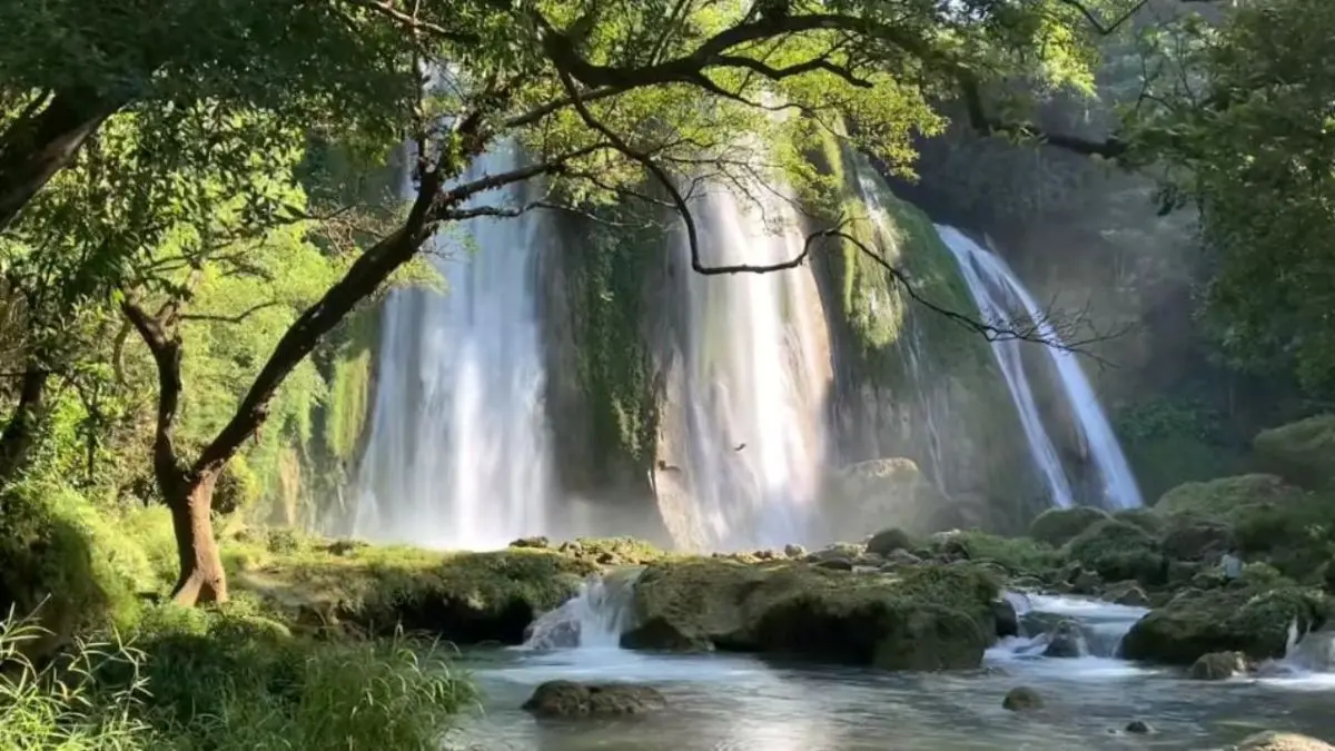 Cikaso Waterfall