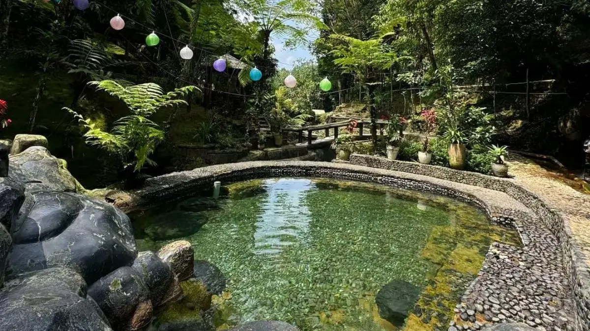 Ternyata Ada Surga Tersembunyi di Subang! Ini Dia Pesona Curug Nangsi dan Air Panas Alaminya Curug Nangsi