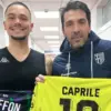 Elia Caprile bersama Gigi Buffon
