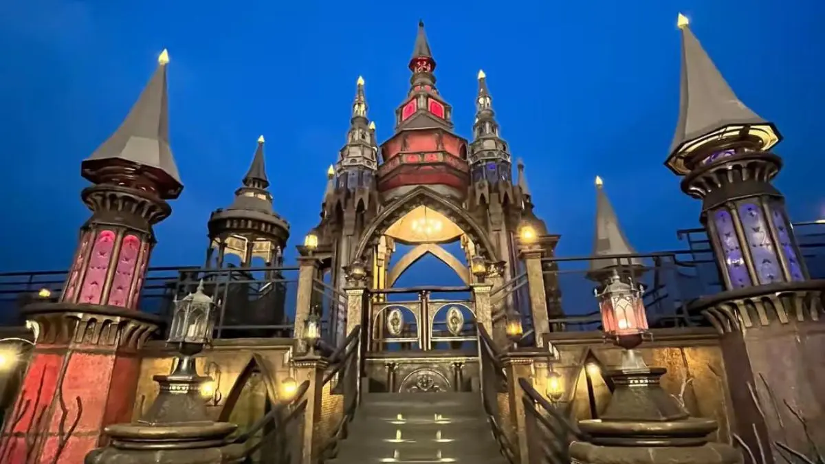 Wisata Unik di Bandung! Mercusuar Cafe dengan Pemandangan Kota yang Memukau Mercusuar Cafe