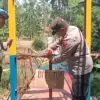 jembatan gantung Desa Pajaten