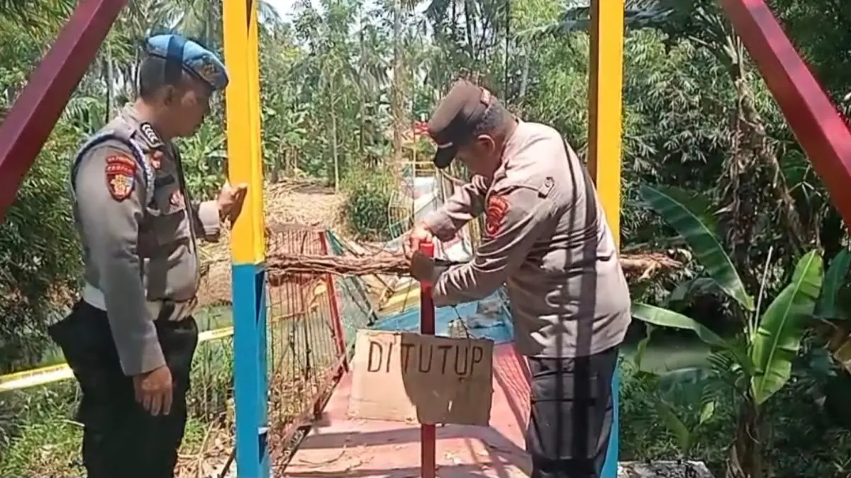 jembatan gantung Desa Pajaten