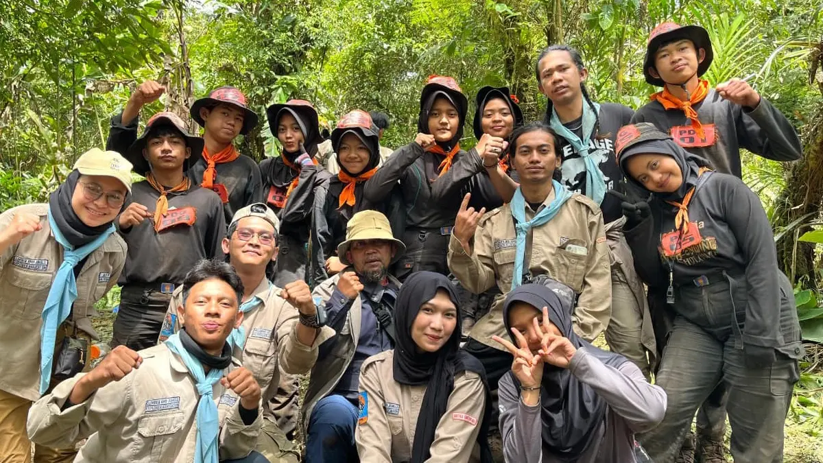 komunitas pecinta alam SMAN 1 Ciawi Tasikmalaya