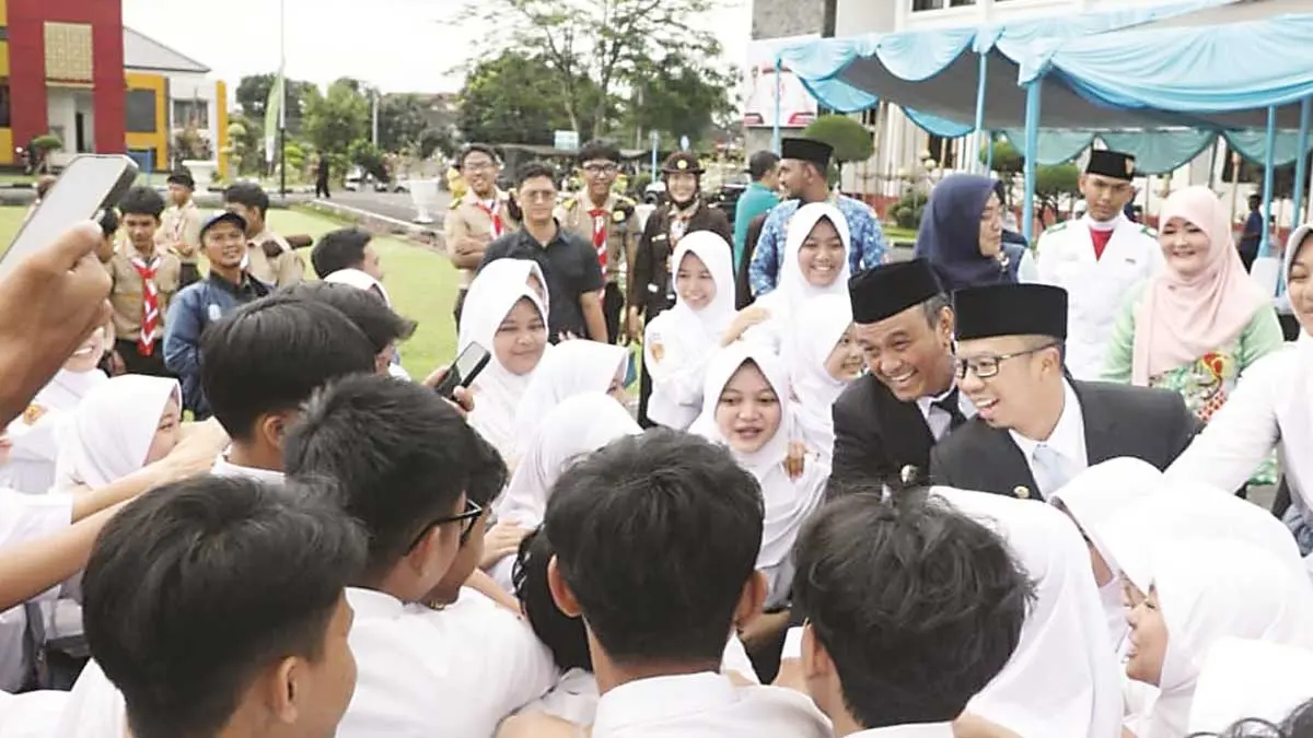 Peringati Sumpah Pemuda, Wali Kota Tasikmalaya Ajak Anak Muda Perkuat Mental Hadapi Dunia Kerja sumpah pemuda di Kota Tasikmalaya