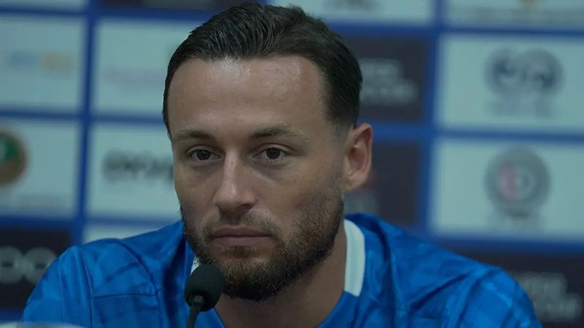 Marc Klok Ingin Persib Tebus Kegagalan di Singapura Saat Melawan Madura United: Kami Ingin Bangkit Marc Klok Ingin Persib Tebus Kegagalan di Singapura Saat Melawan Madura United