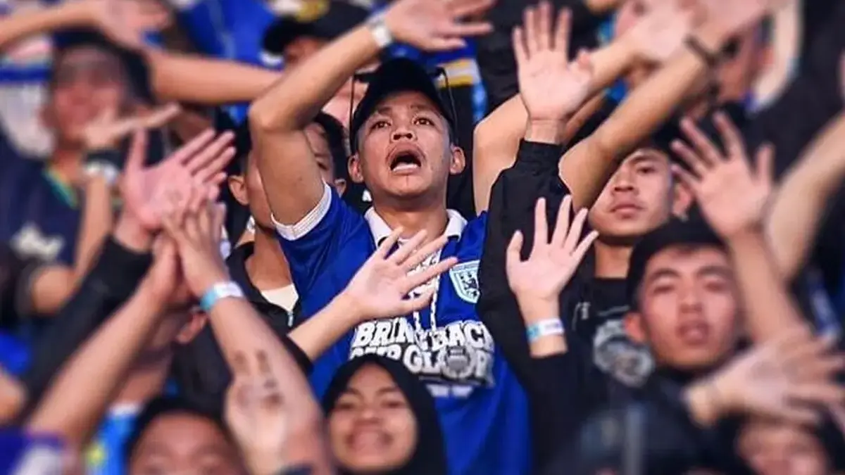 Persib Main Malam Hari, Ini Daftar Harga Tiket Persib vs Dewa United yang Sudah Didiskon untuk Bobotoh Daftar Harga Tiket Persib vs Dewa United yang Sudah Didiskon