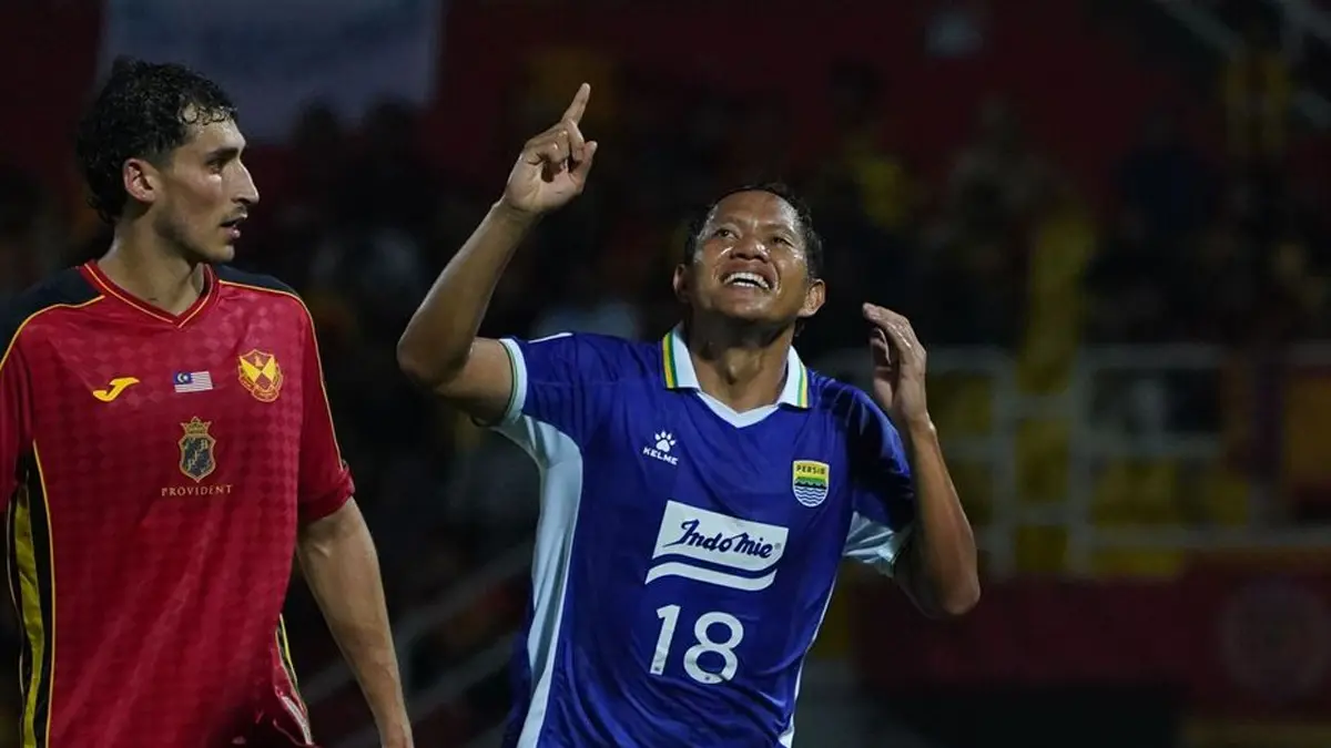 This is Persib! Adam Alis Bocorkan Instruksi Bojan Khodak kepadanya Sebelum Masuk Lapangan yang Terbukti Ampuh Adam Alis Bocorkan Instruksi Bojan Khodak
