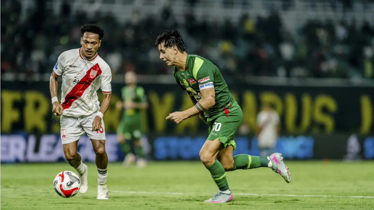 Persebaya Bangkit, Persib dan Persija Jakarta Harus Waspada, Persaingan Papan Atas Semakin Panas Persebaya Bangkit Hingga Persib dan Persija Jakarta Harus Waspada