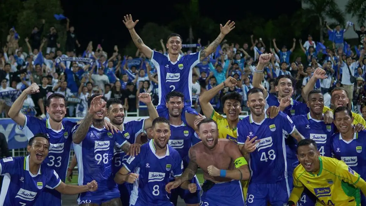 Satu Malaysia Dipermalukan Persib Bandung, Marc Klok Ungkap Cara Persib Membahagiakan Bobotoh Satu Malaysia Dipermalukan Persib Bandung