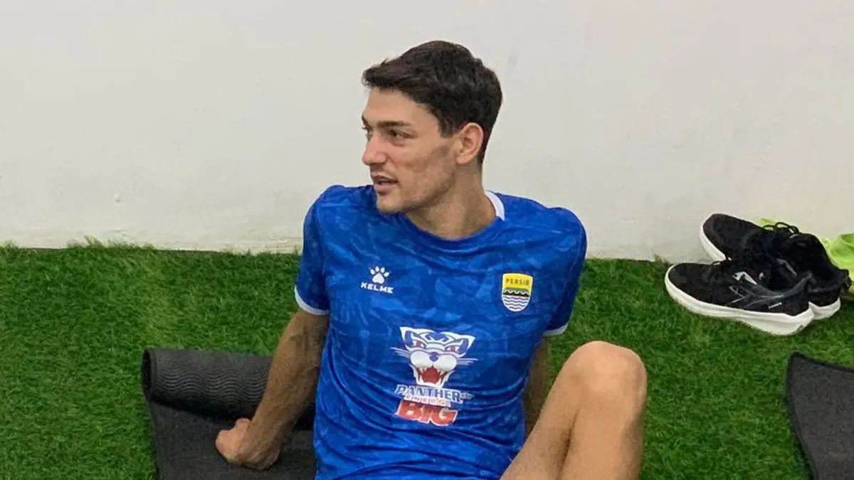 Bek Persib Federico Barba Dibawa Terbang ke Singapura, Ini Update Kondisi Terbarunya Bek Persib Federico Barba Dibawa Terbang ke Singapura