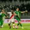 Persebaya Kalahkan Persis Solo