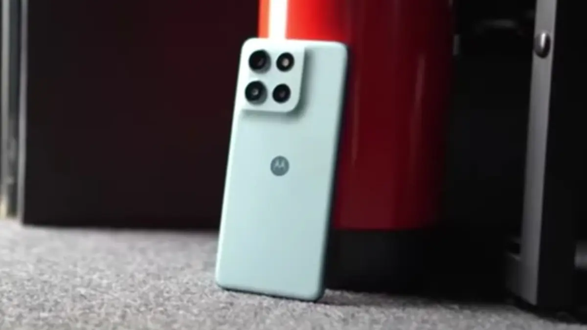 Moto G100 Versi 2025 Hadir Lebih Bertenaga, Baterai Jumbo dan Fitur Flagship Jadi Unggulan Moto G100 2025