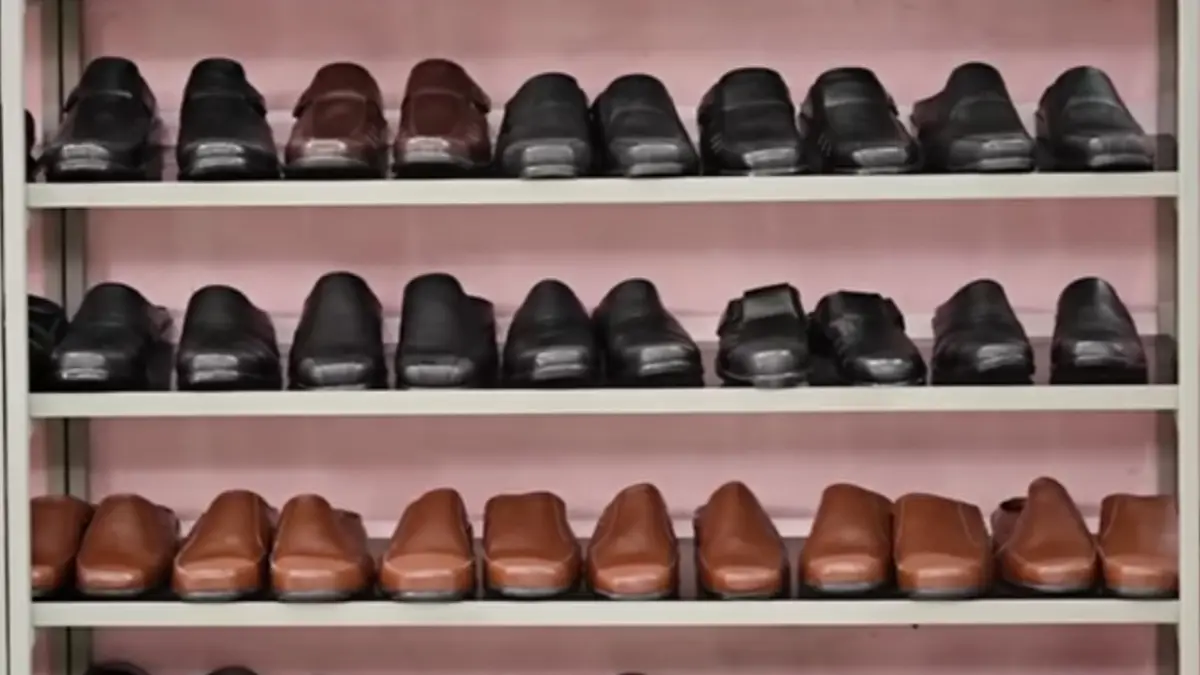 Pengrajin Magetan Ungkap Nilai Profit Kerajinan Kulit yang Tembus Pasar Besar Kerajinan