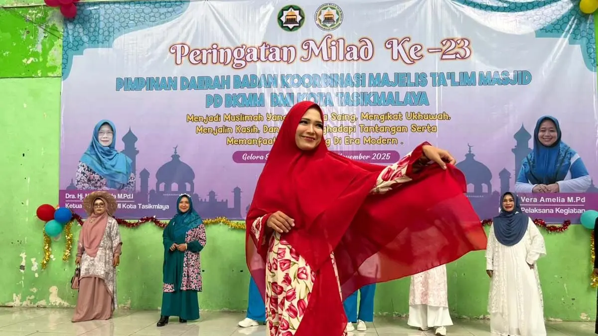 Ribuan Muslimah Padati Milad Ke-23 BKMM Tasikmalaya BKMM KOTA TASIKMALAYA