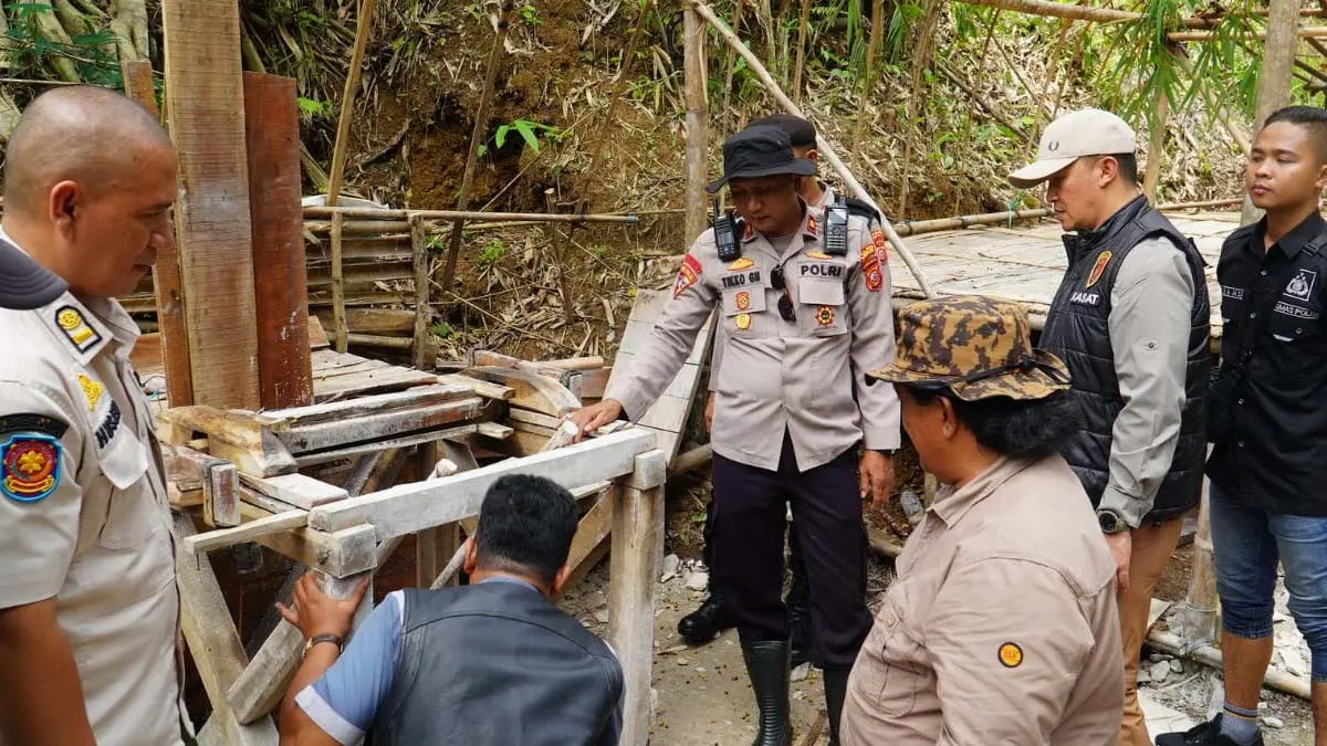 penyegelan tambang ilegal