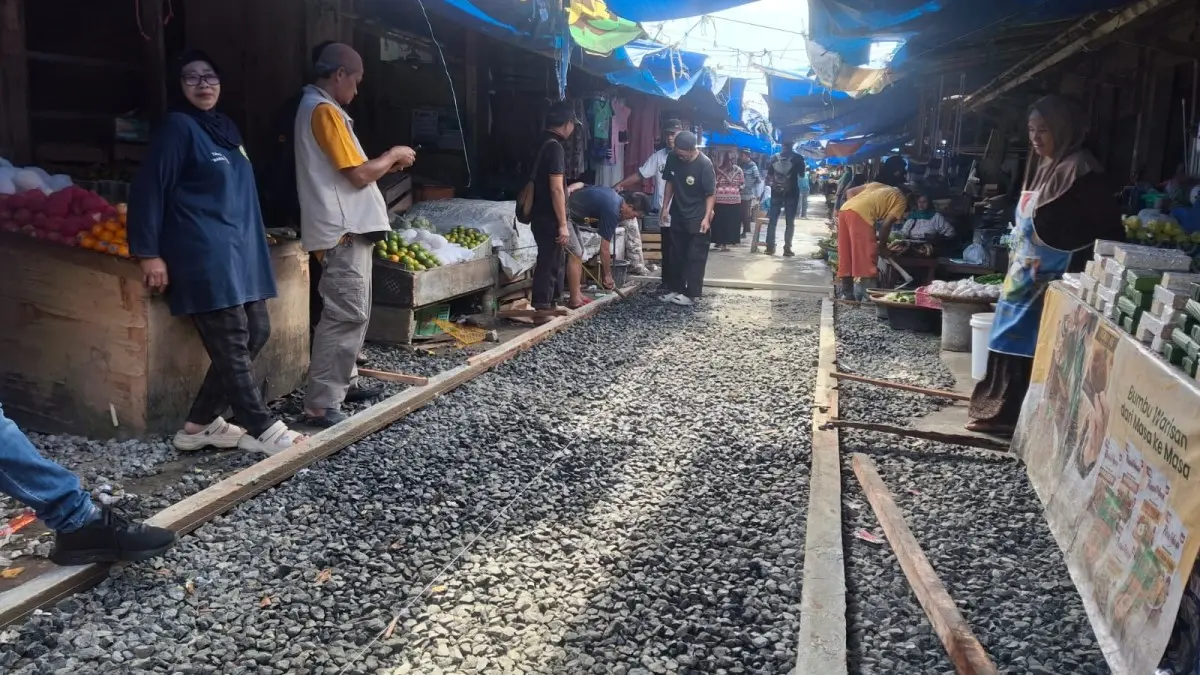 Pedagang Pasar Pananjung Pangandaran