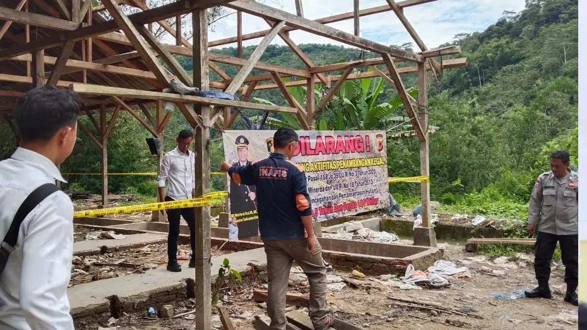 tambang emas karangjaya kabupaten tasikmalaya