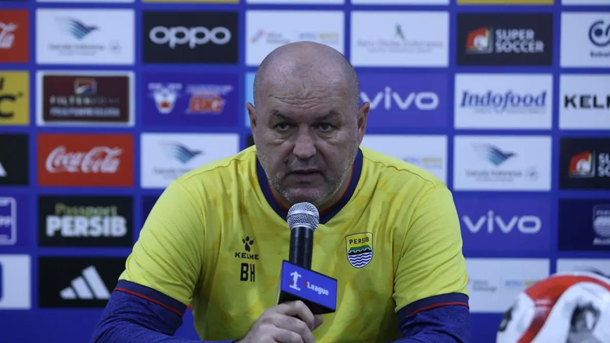 Bojan Hodak Deg-Degan Jelang Persib vs Borneo FC soal Kondisi Andrew Jung, Adam Alis dan Teja Paku Alam Bojan Hodak Deg-Degan Jelang Persib vs Borneo FC soal Kondisi Andrew Jung