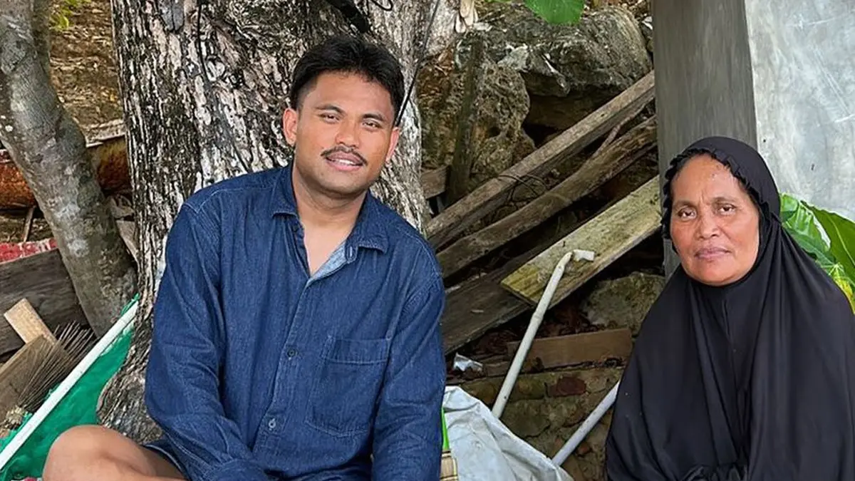 Sesayang Ini Bintang Persib Saddil Ramdani kepada Sang Ibu