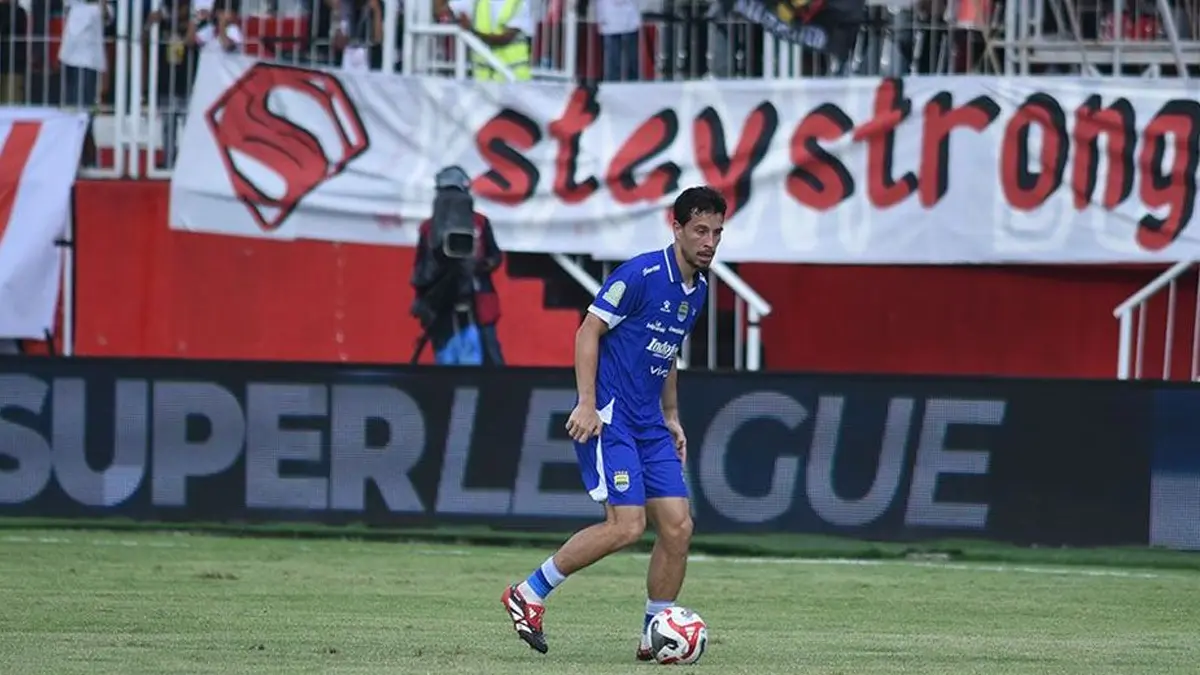 Ini Perasaan Thom Haye Usai Persib Dikalahkan Malut United Hingga Gagal Menggeser Persija Jakarta Perasaan Thom Haye Usai Persib Dikalahkan Malut United