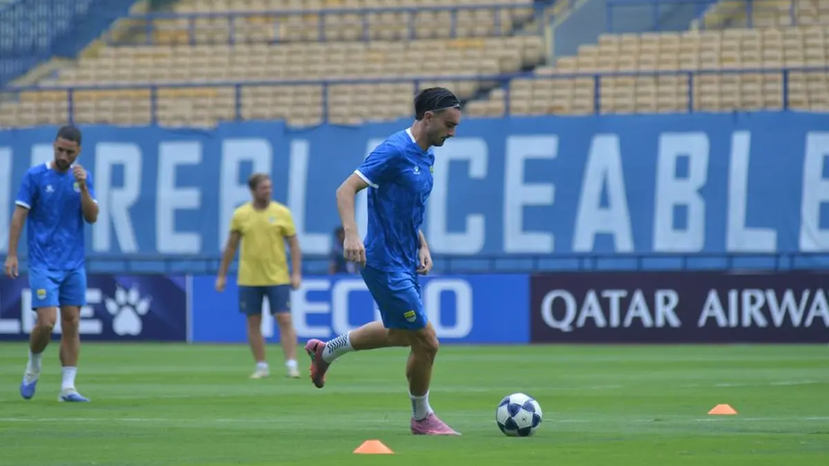 Fiks, Andrew Jung Perkuat Lini Depan Persib untuk Hadapi Bangkok United di Stadion GBLA Malam Nanti Andrew Jung Perkuat Lini Depan Persib untuk Hadapi Bangkok United