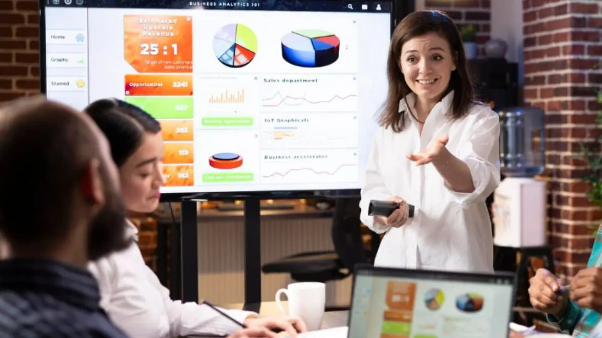 Rekomendasi Aplikasi Desain Presentasi Berbasis AI yang Membuat Slide Lebih Cepat dan Profesional Aplikasi Desain Presentasi