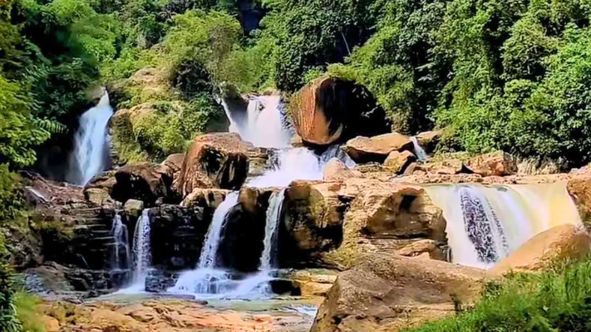 Wisata Alam Curug Ngebul Tasikmalaya, Surga Air Terjun di Selatan Jawa Barat Curug Ngebul