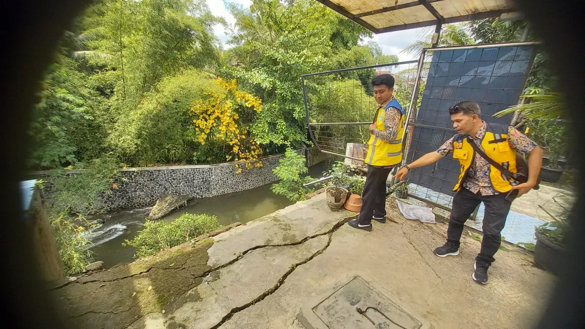 Hujan Deras Picu Longsor dan Pohon Tumbang di Kota Tasikmalaya, BPBD Imbau Warga Waspada penyebab longsor dan pohon tumbang di Kota Tasikmalaya