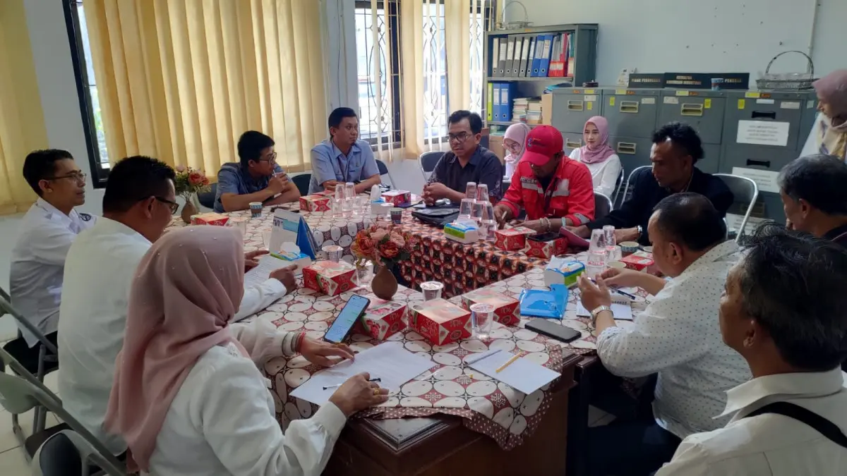 upah pekerja Kota Tasikmalaya di bawah KHL Jawa Barat