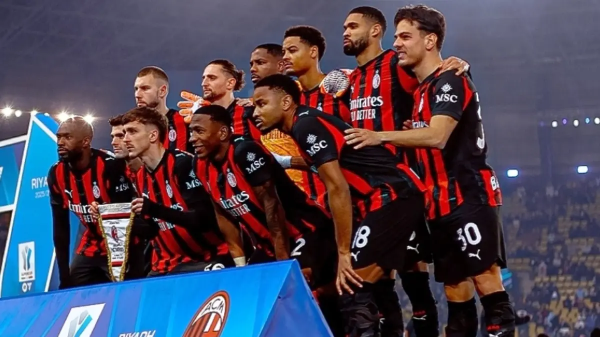 Andrea Distaso: AC Milan Melemah karena Tak Punya Strategi Transfer yang Jelas AC Milan