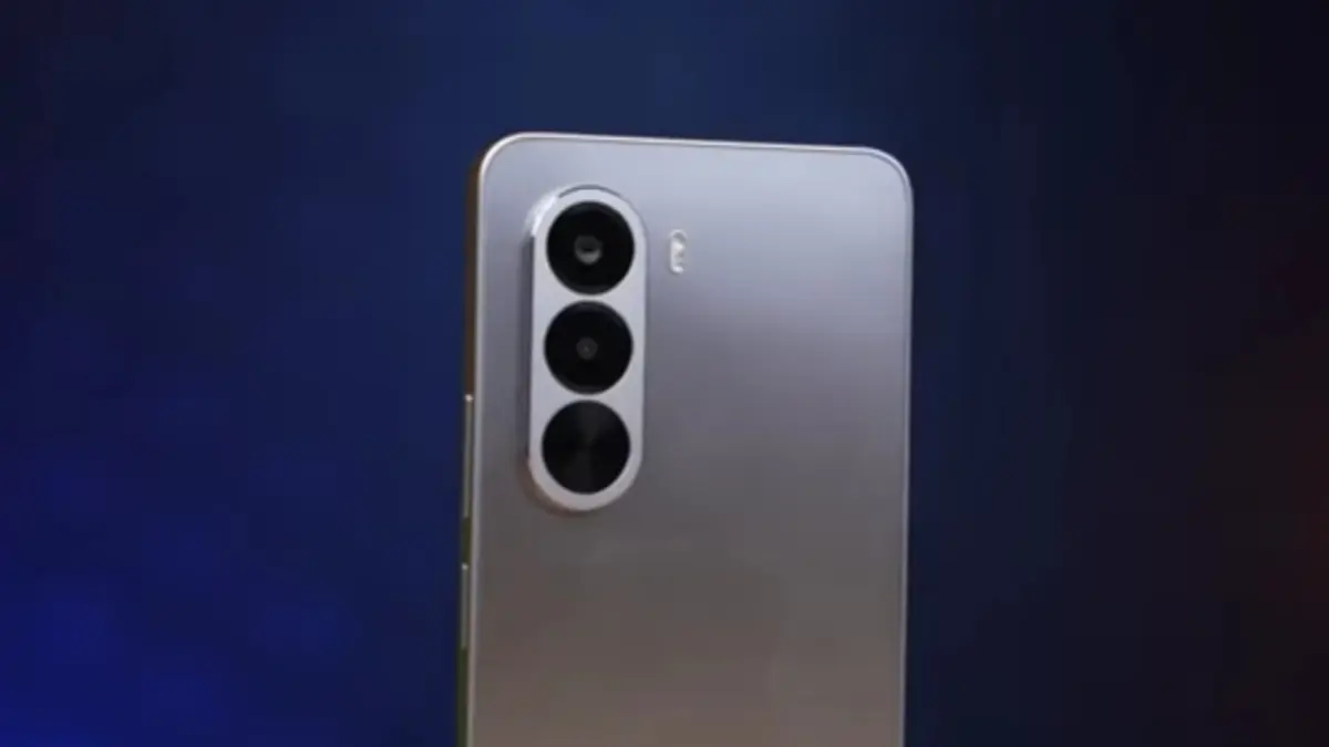 Realme P4X 5G Diperkenalkan, Andalkan Layar 144 Hz dengan Dimensity 7400 Ultra Realme P4X