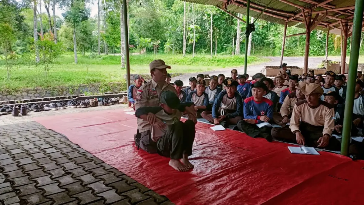 Kabupaten Tasikmalaya Jadi Daerah Rawan Bencana Alam, Siswa Dilatih Tanggap Bencana untuk Mengurangi Risiko Siswa Dilatih Kebencanaan
