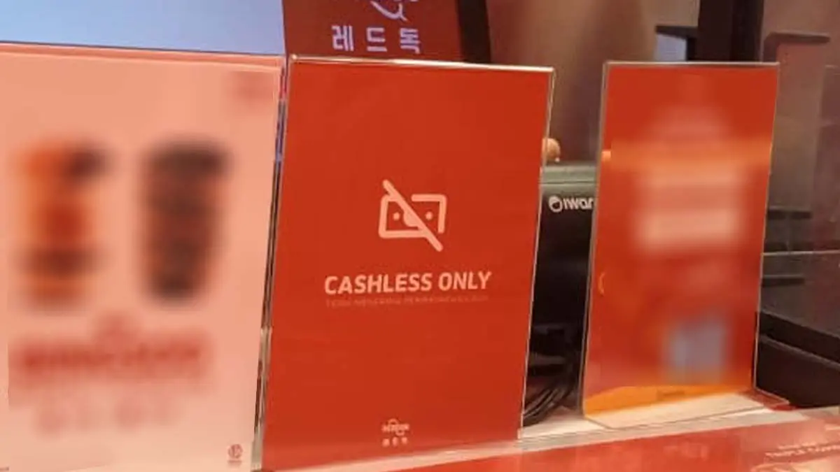 pembayaran non tunai atau cashless