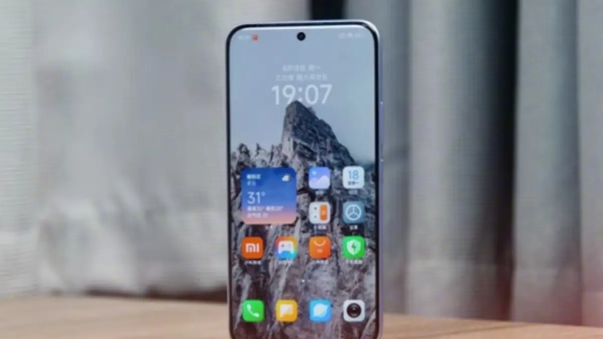 Varian Global Poco M8 Pro Muncul! Ini Bocoran Spesifikasi dan Jadwal Peluncurannya Poco M8