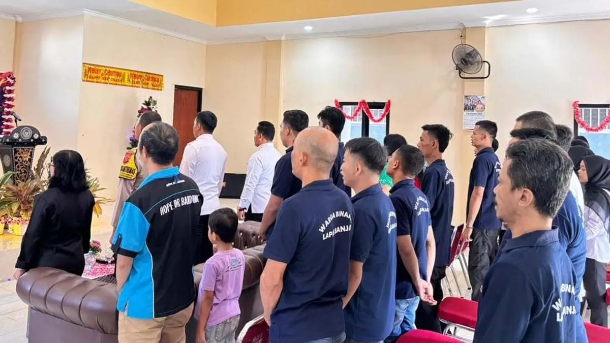 Sembilan Warga Binaan Lapas Kelas IIB Kota Banjar Dapat Remisi remisi di lapas banjar