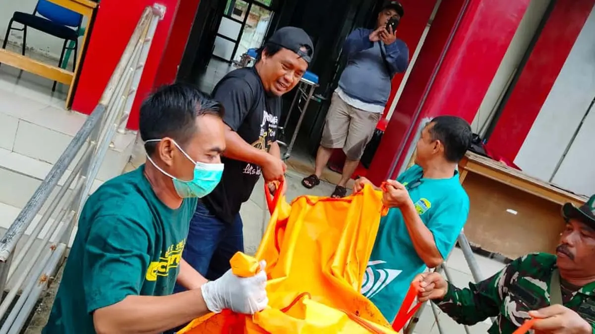 Warga Kota Tasikmalaya Tenggelam di Pantai Pasangrahan Cipatujah, Coba Diselamatkan Pemancing Tapi Gagal Tenggelam di Cipatujah