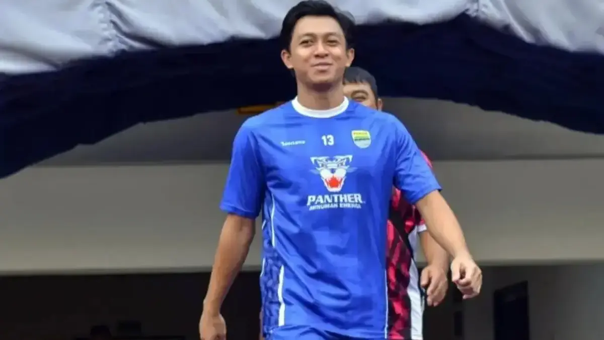 Resmi Febri Hariyadi Tinggalkan Persib Bandung dengan Status Peminjaman?