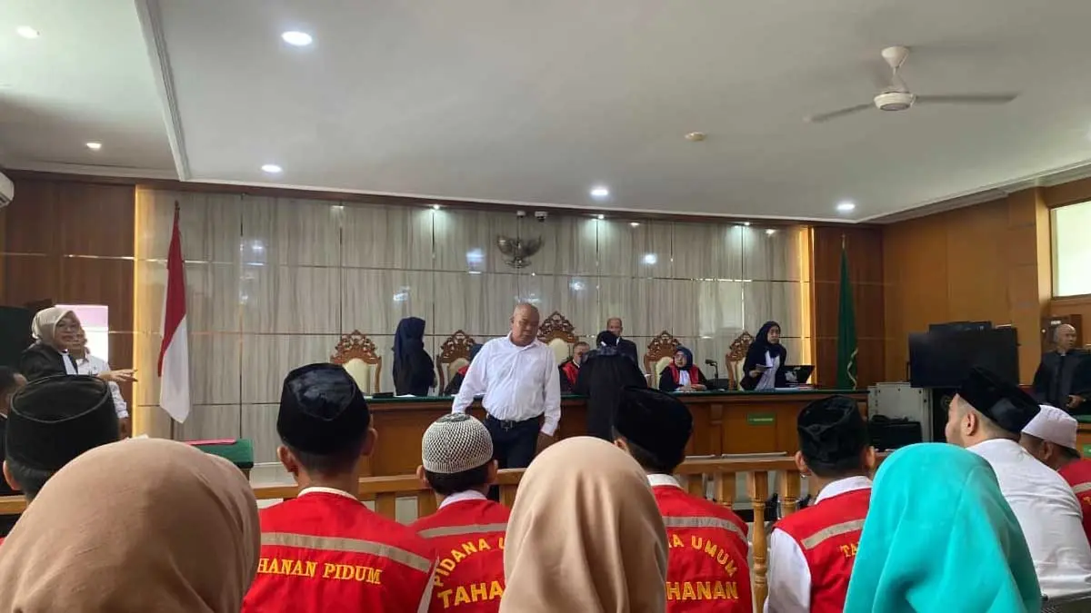 Sidang Endang Juta