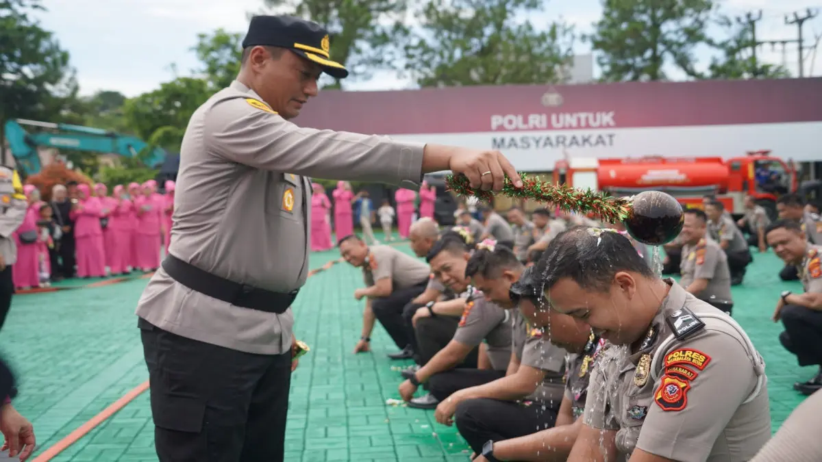 Polres Tasikmalaya Kota Konsolidasi Internal: Puluhan Personel Naik Pangkat, Jabatan Kunci Berganti konsolidasi internal Polres Tasikmalaya Kota awal 2026