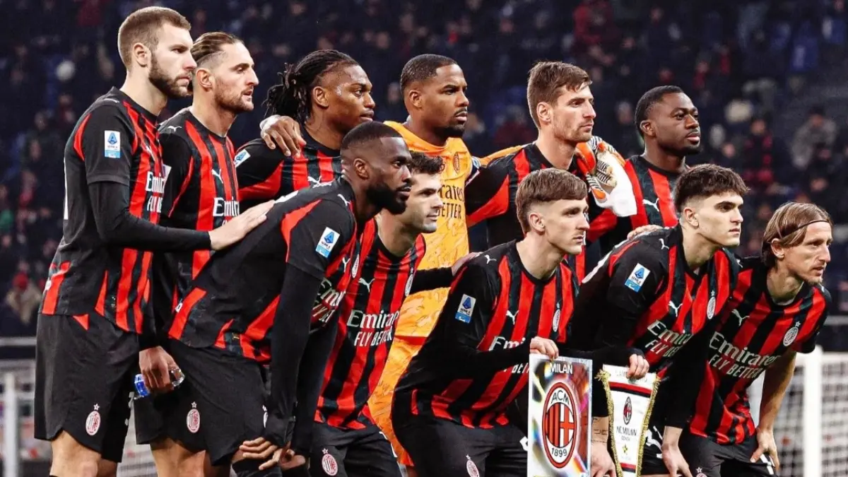 Sering Dinaungi Dewi Fortuna, Jurnalis Italia Sebut AC Milan Mirip Juventus Era Allegri AC Milan