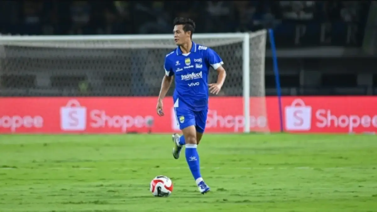 Persaingan Posisi Bek Kiri Makin Ketat Setelah Layvin Kurzawa Gabung Persib, Alfeandra Dewangga Tak Khawatir Alfeandra Dewangga