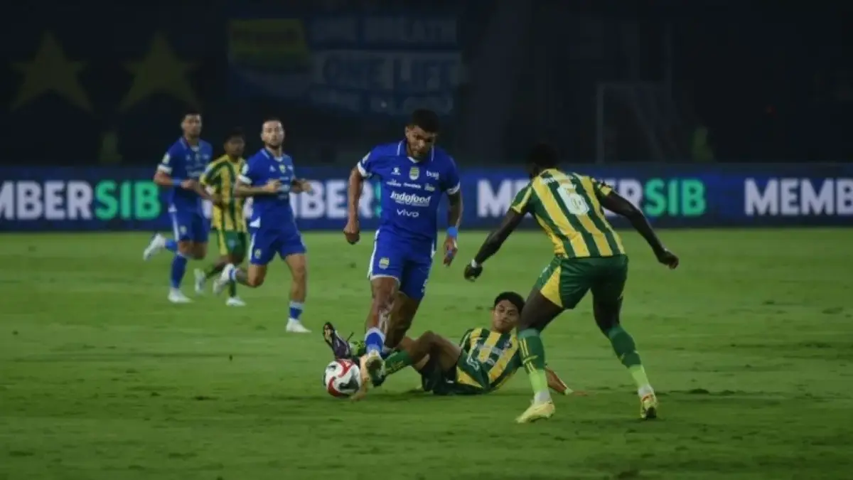 Banyak Peluang Tercipta, Persib Kesulitan Bongkar Lini Pertahanan PSBS Biak, Skor di Babak Pertama 0-0 Persib vs PSBS Biak