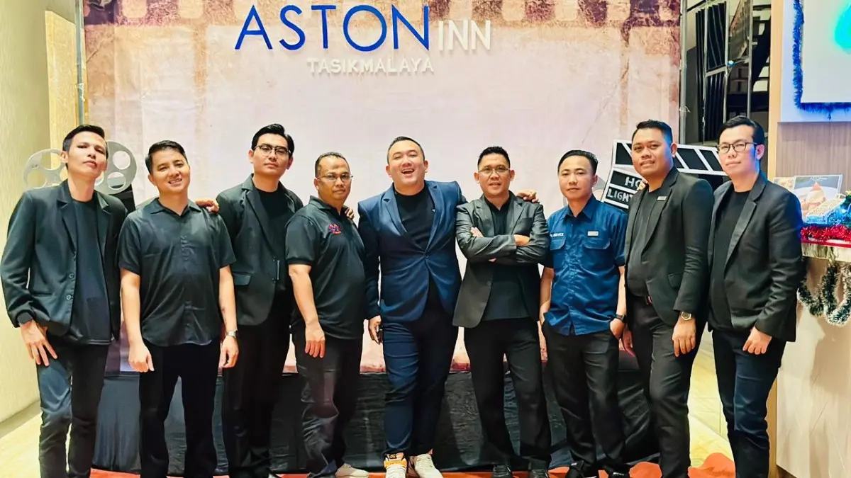 TEAM WORK