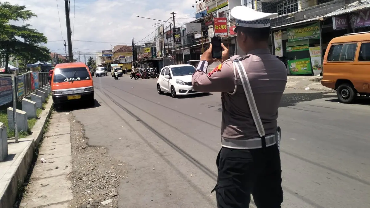 Tilang Elektronik Diuji Coba, Polres Tasikmalaya Jaring Puluhan Pelanggar Lalu Lintas Tilang Elektronik Polres Tasikmalaya