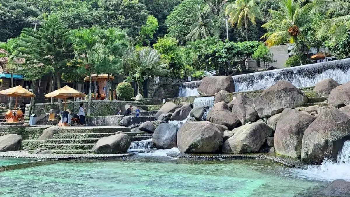 Taman Batu Purwakarta, Tempat Wisata Alam Murah yang Cocok untuk Liburan Keluarga Taman Batu Purwakarta