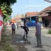 perbaikan jalan menuju Pasar Banjar