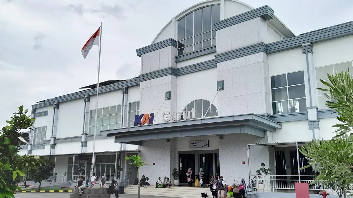 kereta kilat pajajaran